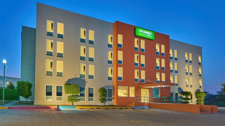 City Express Junior by Marriott Exterior