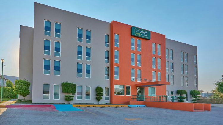 City Express Junior by Marriott Exterior