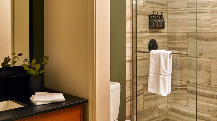 Trailborn Jackson Hole, Outdoor Coll Room