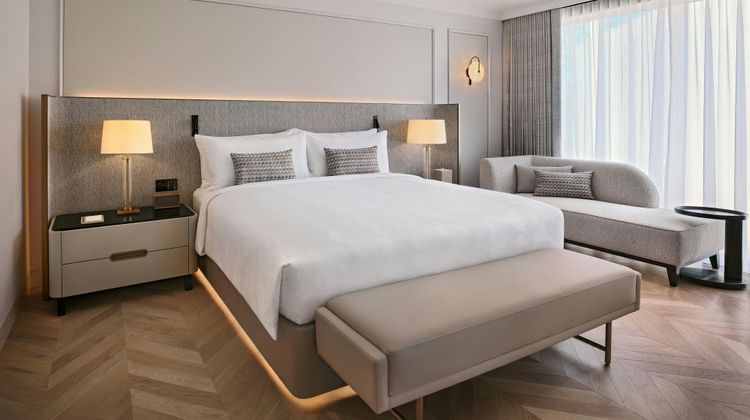 JW Marriott Kuwait Hotel Suite