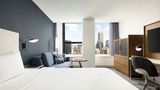 Courtyard by Marriott Midtown East Room
