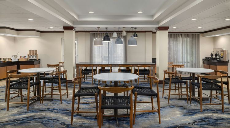 Fairfield Inn & Suites Marietta Restaurant