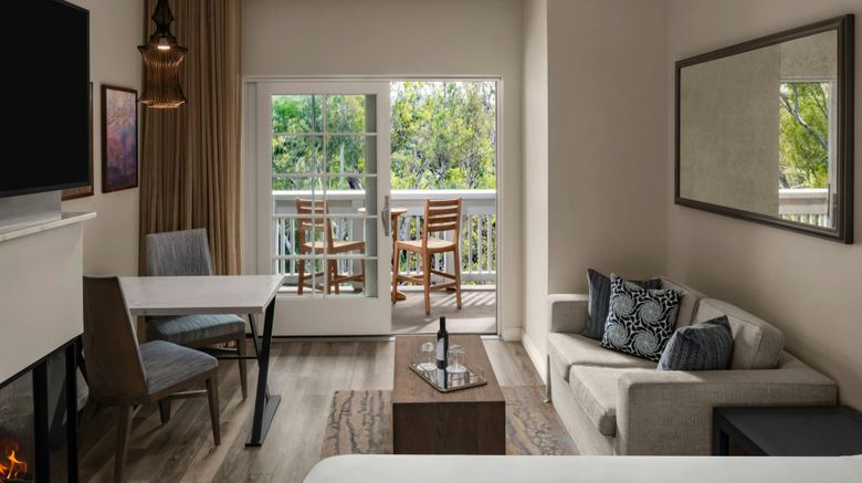<b>River Terrace Inn Room</b>. Images powered by <a href="https://www.leonardoworldwide.com/" title="Leonardo Worldwide" target="_blank">Leonardo</a>.