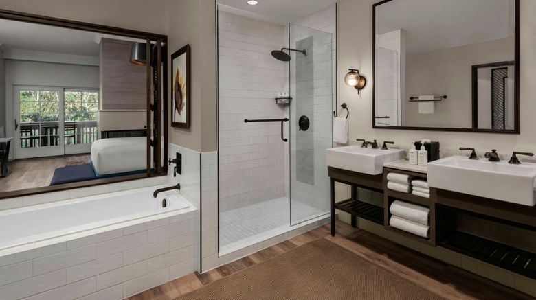 <b>River Terrace Inn Room</b>. Images powered by <a href="https://www.leonardoworldwide.com/" title="Leonardo Worldwide" target="_blank">Leonardo</a>.