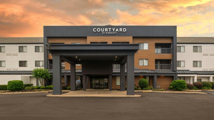 Courtyard by Marriott Shreveport Airport Exterior