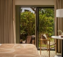 Hill House Inn Room
