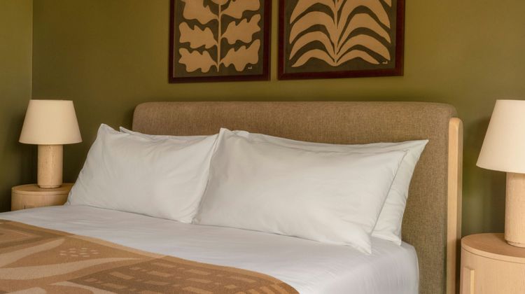Hill House Inn Room