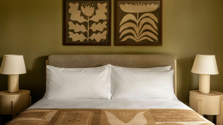 Hill House Inn Room