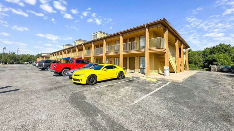 Bonita Lakes Inn Other