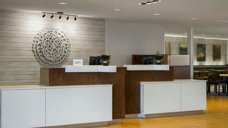 Fairfield Inn/Stes Indianapolis Fishers Lobby
