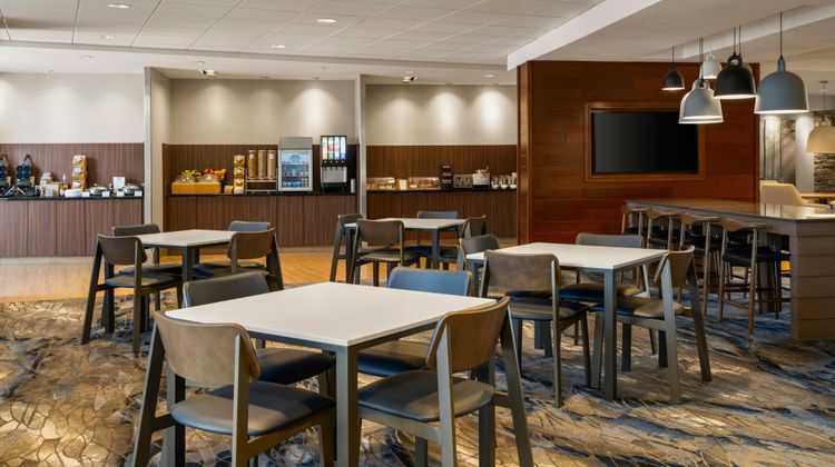Fairfield Inn/Stes Indianapolis Fishers Restaurant