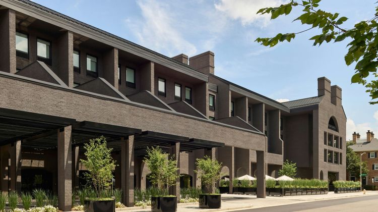 The Satire, Autograph Collection Exterior