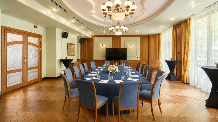 Crystal Palace Boutique Hotel Meeting