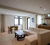 Alma San Juan Room