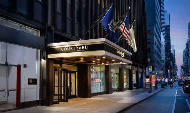 Courtyard by Marriott Midtown East Exterior