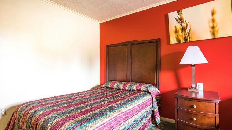 <b>OYO Hotel Holly Springs MS Room</b>. Images powered by <a href="https://www.leonardoworldwide.com/" title="Leonardo Worldwide" target="_blank">Leonardo</a>.