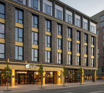 Aloft Belfast Titanic Quarter Exterior