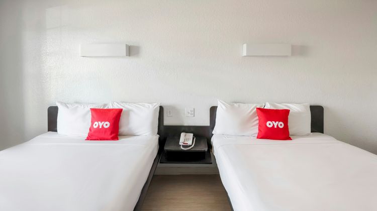 OYO Hotel Houston Katy Freeway Room