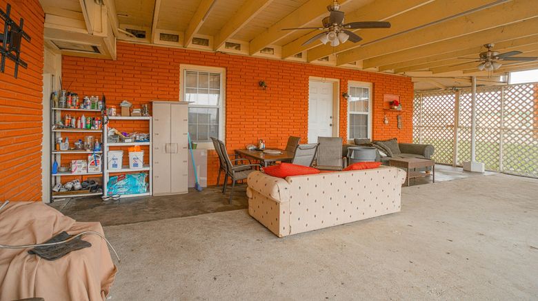<b>Texana Inn Edna by OYO Lobby</b>. Images powered by <a href="https://www.leonardoworldwide.com/" title="Leonardo Worldwide" target="_blank">Leonardo</a>.