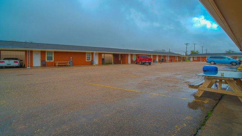 <b>Texana Inn Edna by OYO Other</b>. Images powered by <a href="https://www.leonardoworldwide.com/" title="Leonardo Worldwide" target="_blank">Leonardo</a>.