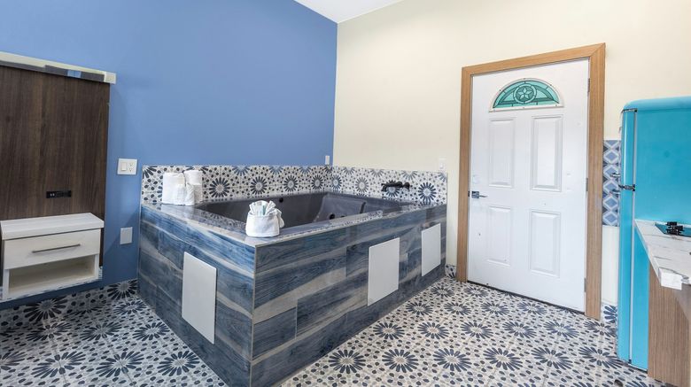 <b>La Vyoma Villas, Westpark Hwy 6 Room</b>. Images powered by <a href="https://www.leonardoworldwide.com/" title="Leonardo Worldwide" target="_blank">Leonardo</a>.