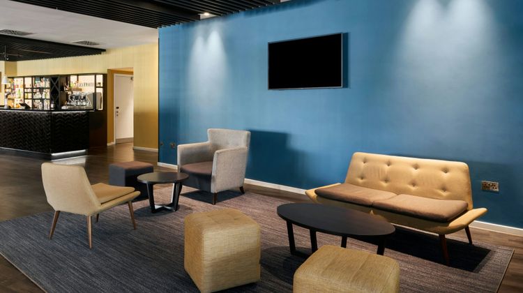 Four Points Flex by Sheraton Dundee Lobby