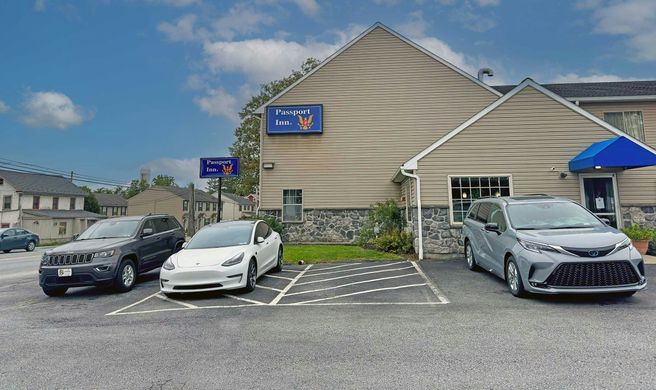 Passport Inn Exterior