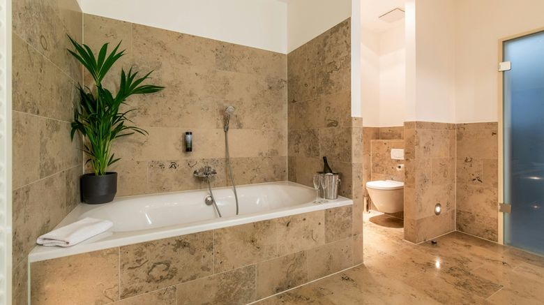 <b>Herzogshof Boutique-Hotel am Dom Suite</b>. Images powered by <a href="https://www.leonardoworldwide.com/" title="Leonardo Worldwide" target="_blank">Leonardo</a>.