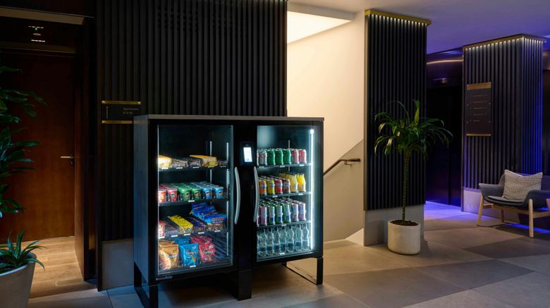 <b>The Moorgate Lobby</b>. Images powered by <a href="https://www.leonardoworldwide.com/" title="Leonardo Worldwide" target="_blank">Leonardo</a>.