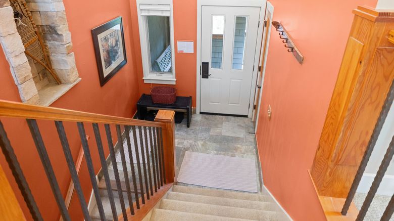 <b>Forest Condominiums Lobby</b>. Images powered by <a href="https://www.leonardoworldwide.com/" title="Leonardo Worldwide" target="_blank">Leonardo</a>.