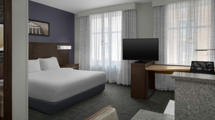 Residence Inn Richmond Downtown Suite
