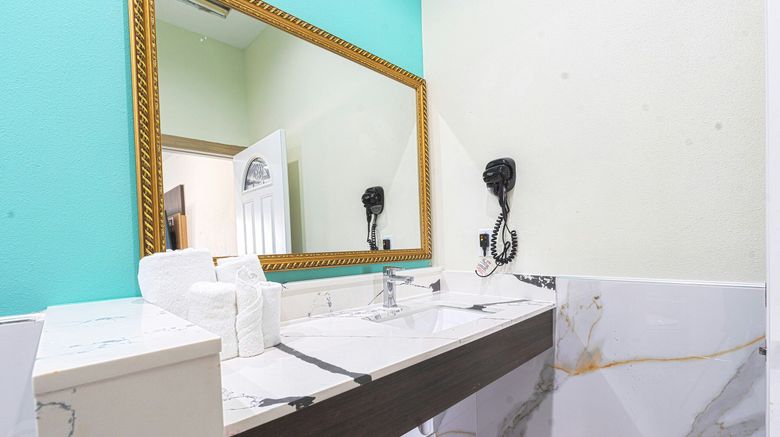 <b>La Vyoma Villas, Westpark Hwy 6 Room</b>. Images powered by <a href="https://www.leonardoworldwide.com/" title="Leonardo Worldwide" target="_blank">Leonardo</a>.