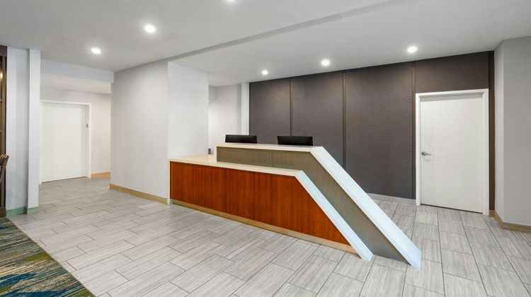 SpringHill Suites Atlanta Kennesaw Lobby