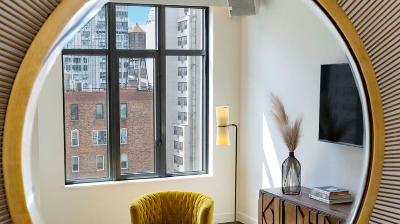 <b>Moxy NYC East Village Room</b>. Images powered by <a href="https://www.leonardoworldwide.com/" title="Leonardo Worldwide" target="_blank">Leonardo</a>.