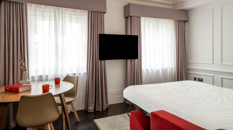 <b>The Moorgate Room</b>. Images powered by <a href="https://www.leonardoworldwide.com/" title="Leonardo Worldwide" target="_blank">Leonardo</a>.