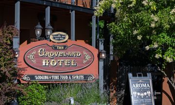 The Groveland Hotel