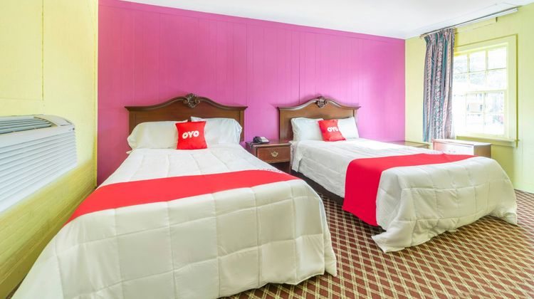 OYO Hotel Brookhaven MS Hwy 51 North Room