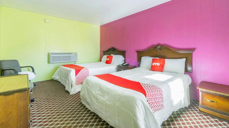OYO Hotel Brookhaven MS Hwy 51 North Room
