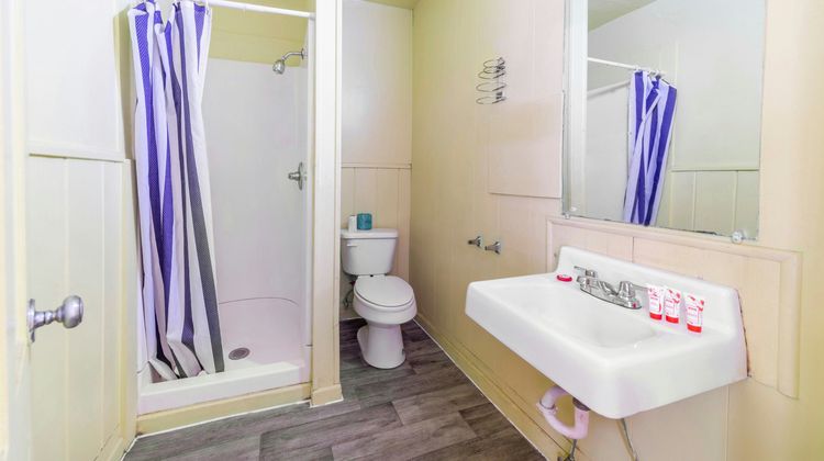 OYO Hotel Brookhaven MS Hwy 51 North Room