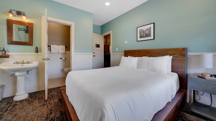 The Groveland Hotel Room