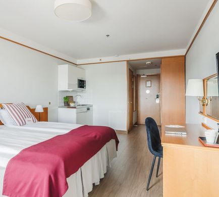 2Home Stockholm South Room