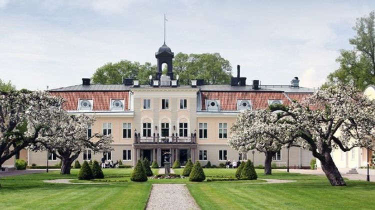 Sodertuna Slott Exterior