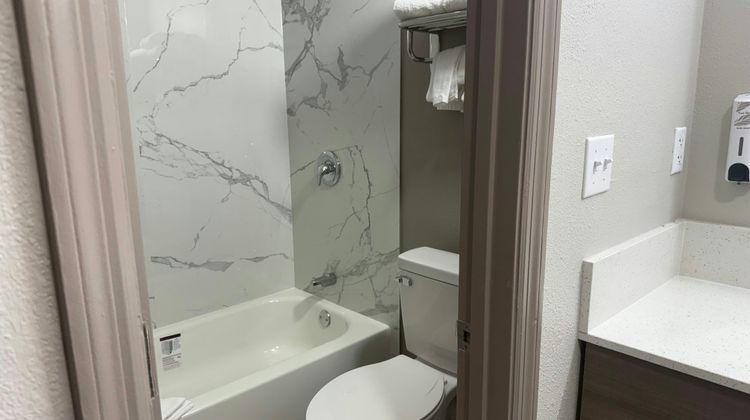 Red Roof Inn Orangeburg Room