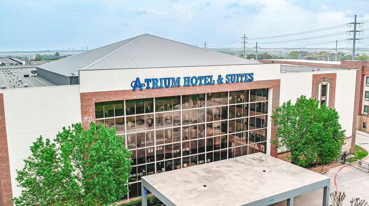 Atrium Hotel & Suites DFW Airport South Exterior