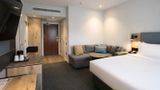 London Luton Vale Hotel Room