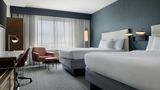 Courtyard Republic Arpt Long Island Room
