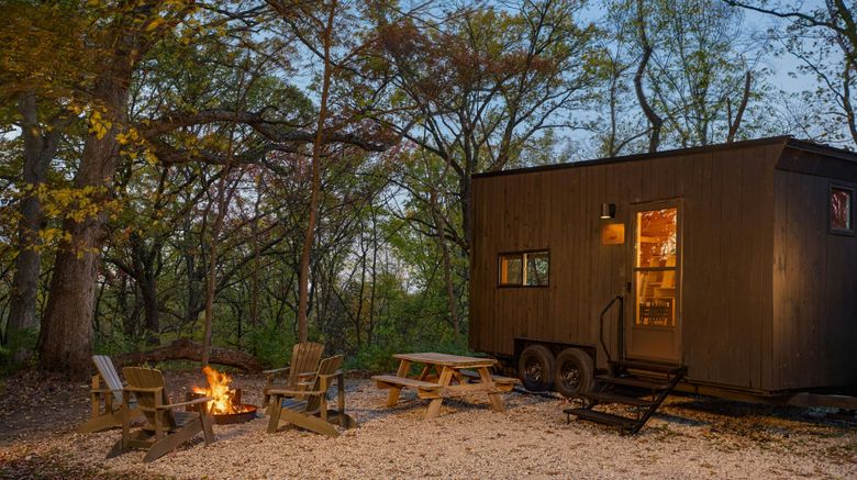 <b>Postcard Cabins Gilchrest Sprin Exterior</b>. Images powered by <a href="https://www.leonardoworldwide.com/" title="Leonardo Worldwide" target="_blank">Leonardo</a>.