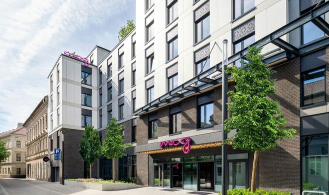 Moxy Budapest Downtown Exterior