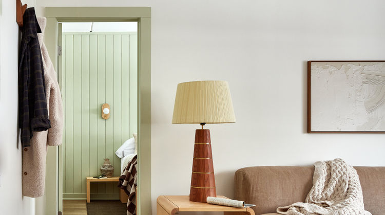 Laurel Lake Placid Room