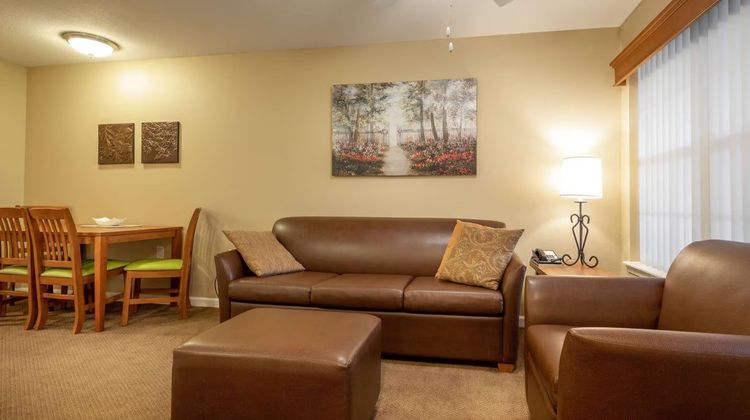 Carriage Place Room